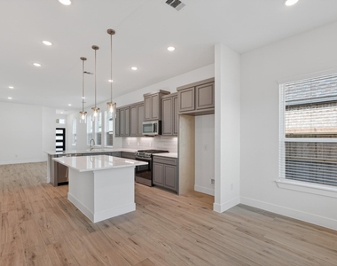 648 Crested Duck Court - Photo Thumbnail 13