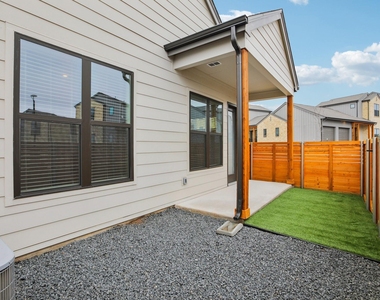 1601-301 Mustang Drive - Photo Thumbnail 26