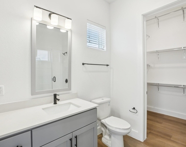 1601-301 Mustang Drive - Photo Thumbnail 19