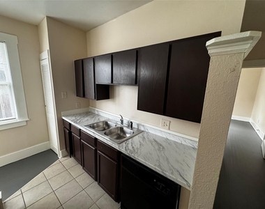 4510 La Branch Street - Photo Thumbnail 3