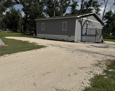 26244 Twin Oaks Road - Photo Thumbnail 10