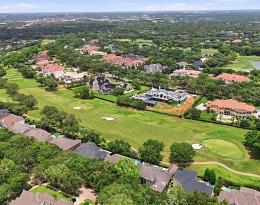 3315 Riviera Drive - Photo Thumbnail 42
