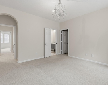 3315 Riviera Drive - Photo Thumbnail 33