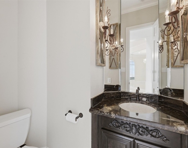 3315 Riviera Drive - Photo Thumbnail 15