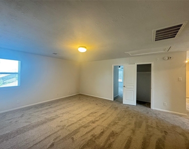 8107 Gran Villa Drive - Photo Thumbnail 30