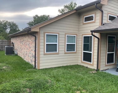 15642 Scenic Haven Drive - Photo Thumbnail 6