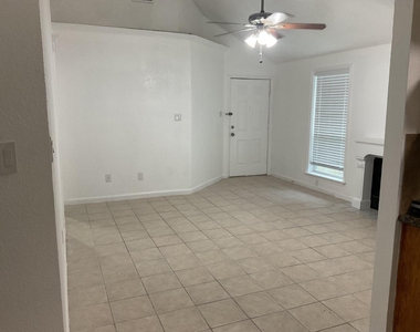 15642 Scenic Haven Drive - Photo Thumbnail 10