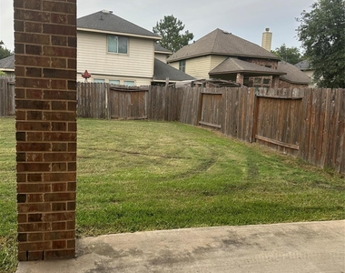 13915 Sawmill Run Lane - Photo Thumbnail 27