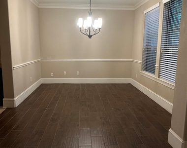 13915 Sawmill Run Lane - Photo Thumbnail 20
