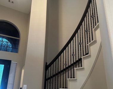 13915 Sawmill Run Lane - Photo Thumbnail 22