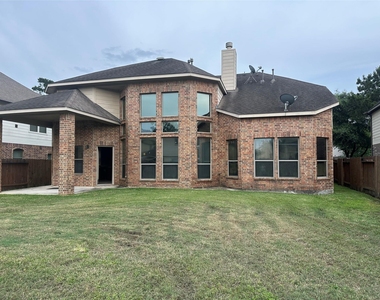 13915 Sawmill Run Lane - Photo Thumbnail 28