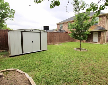 6610 Loma Vista Street - Photo Thumbnail 15