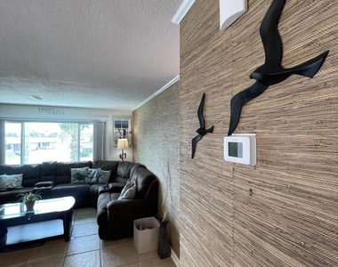 1175 Jimmy Buffett Memorial Highway - Photo Thumbnail 20