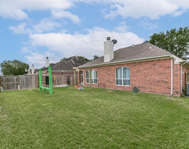 19926 Ashland Brook Court - Photo Thumbnail 6