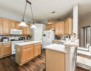 19926 Ashland Brook Court - Photo Thumbnail 16
