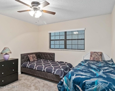 4100 Ocean Beach Boulevard - Photo Thumbnail 12
