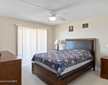 4100 Ocean Beach Boulevard - Photo Thumbnail 8