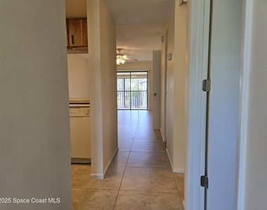 505 Landings Way - Photo Thumbnail 3