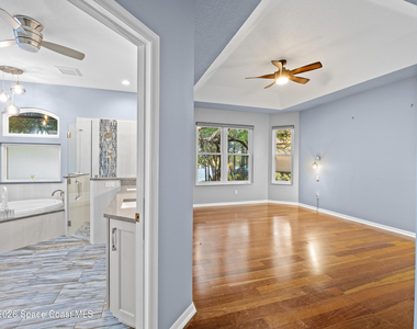 1665 Ficus Point Drive - Photo Thumbnail 13