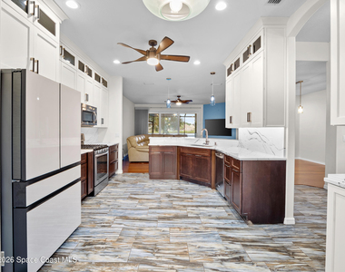1665 Ficus Point Drive - Photo Thumbnail 5