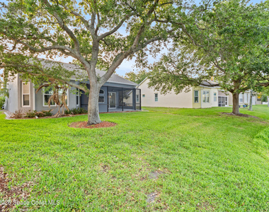 1665 Ficus Point Drive - Photo Thumbnail 24