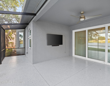 1665 Ficus Point Drive - Photo Thumbnail 22