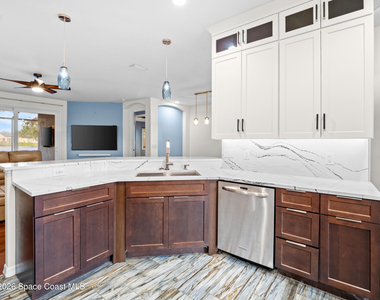 1665 Ficus Point Drive - Photo Thumbnail 6