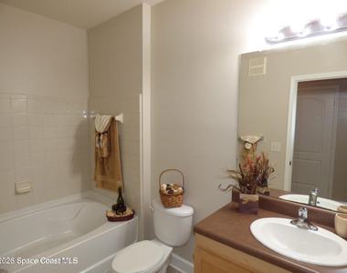 6411 Borasco Drive - Photo Thumbnail 6