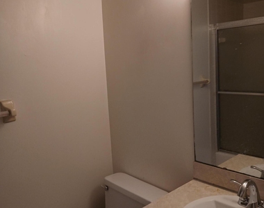 1649 Sunny Brook Lane Ne - Photo Thumbnail 4