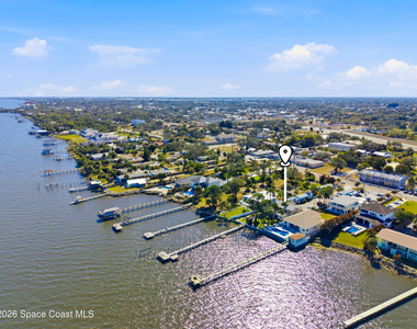 2179 Pineapple Avenue - Photo Thumbnail 8