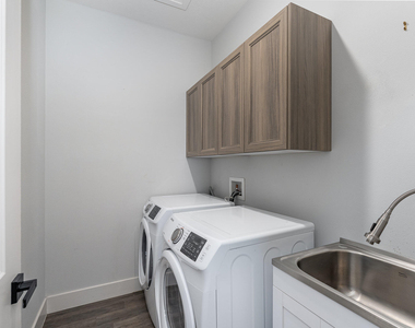 620 Cecelia Avenue Se - Photo Thumbnail 21