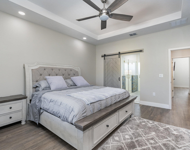 620 Cecelia Avenue Se - Photo Thumbnail 12