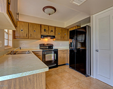 1640 Norman Street Ne - Photo Thumbnail 5