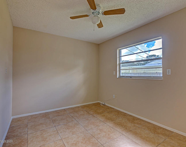 1640 Norman Street Ne - Photo Thumbnail 8