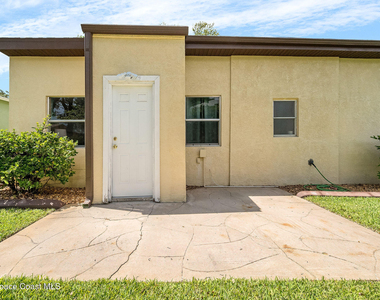 108 E Avenue D E - Photo Thumbnail 26