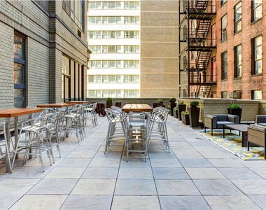 West 48th Street - Photo Thumbnail 9