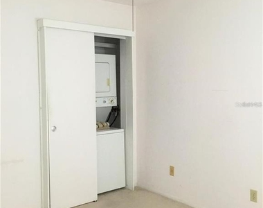 2359 Finlandia Lane - Photo Thumbnail 32