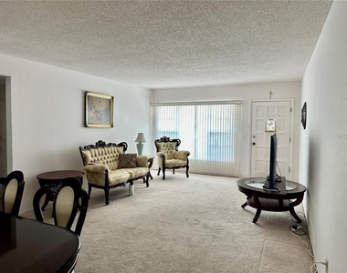 2359 Finlandia Lane - Photo Thumbnail 19