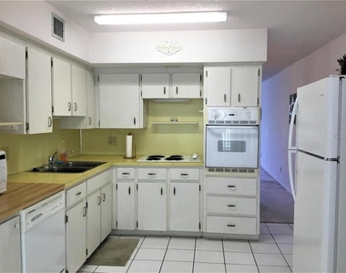 2359 Finlandia Lane - Photo Thumbnail 23