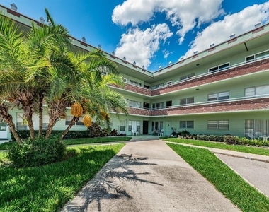 2359 Finlandia Lane - Photo Thumbnail 13