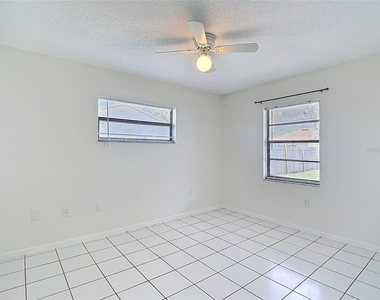 3255 Amherst Avenue - Photo Thumbnail 32