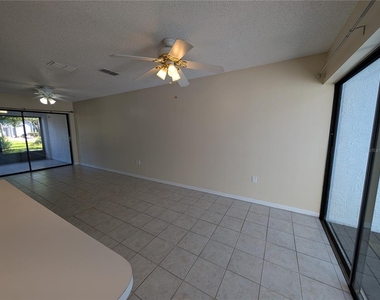 7705 Rockville Court - Photo Thumbnail 9