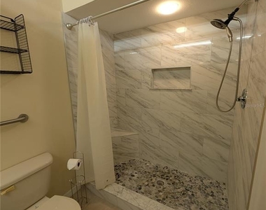 7705 Rockville Court - Photo Thumbnail 17