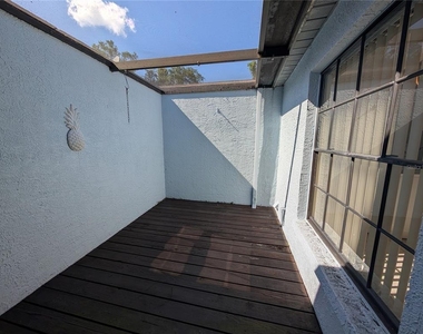 7705 Rockville Court - Photo Thumbnail 11