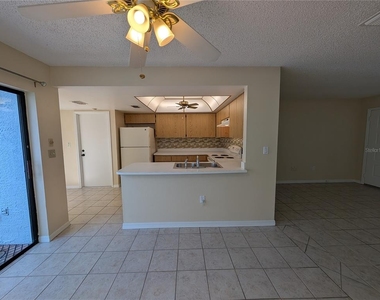 7705 Rockville Court - Photo Thumbnail 5