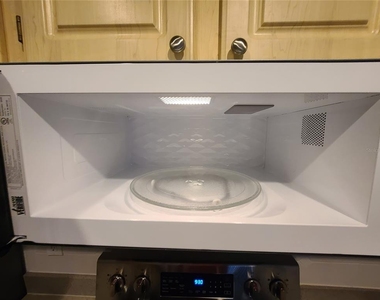 8908 Legacy Court - Photo Thumbnail 26