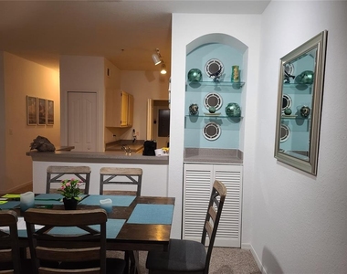 8908 Legacy Court - Photo Thumbnail 2