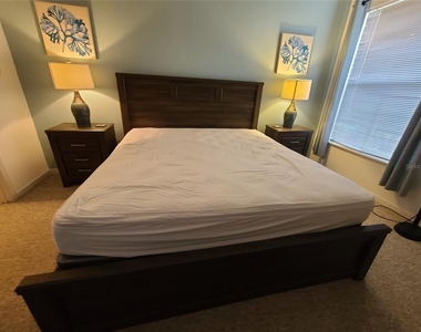 8908 Legacy Court - Photo Thumbnail 19