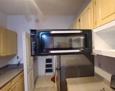 8908 Legacy Court - Photo Thumbnail 27