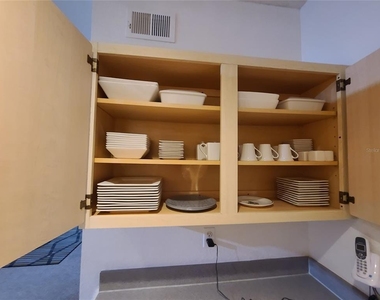 8908 Legacy Court - Photo Thumbnail 34